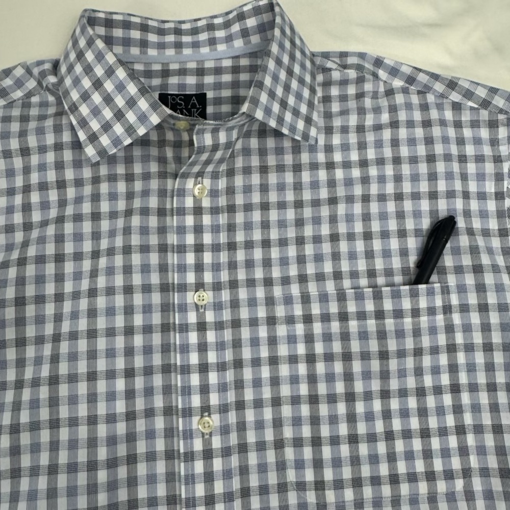 Jos. A. Bank Gray Men‎ Plaid Button Down Shirt Size Large